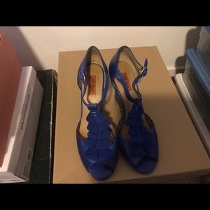 T-strap heel with suede detail in Royal Blue